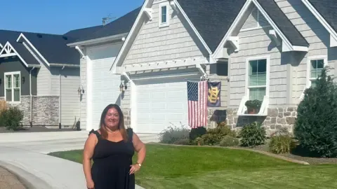 Might the American Fed Rate Reduction Stimulate the Real Estate Market?